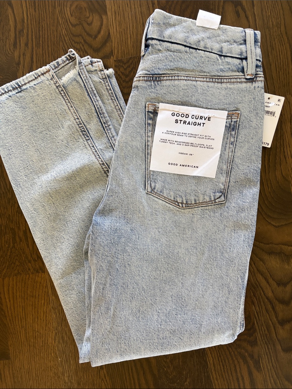 Good American Light Acid Wash Denim Straight Jeans